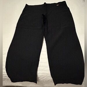 Anne Klein Black Poly blend Stretch Black Pull-on Trousers with Gold Accent-XL